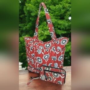 Vera Bradley Tote Bag & Wristlet Wallet Combo Set